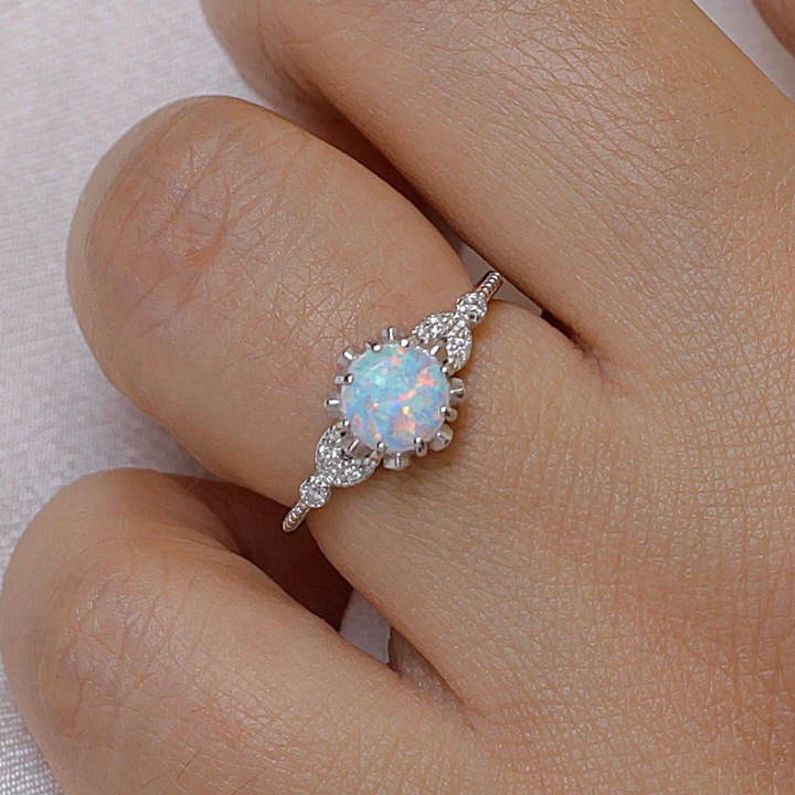 Vintage Round Cut Opal 925 Sterling Silver Engagement Ring
