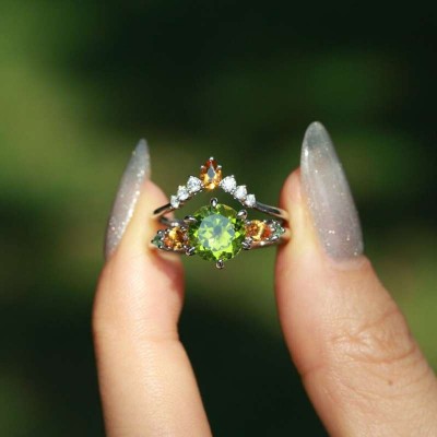 Round Cut Peridot 925 Sterling Silver Curved Bridal Sets
