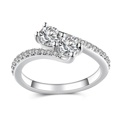 Beautiful Round Cut White Sapphire 925 Sterling Silver Women's Engagement Ring