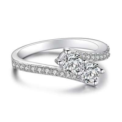 Beautiful Round Cut White Sapphire 925 Sterling Silver Women's Engagement Ring