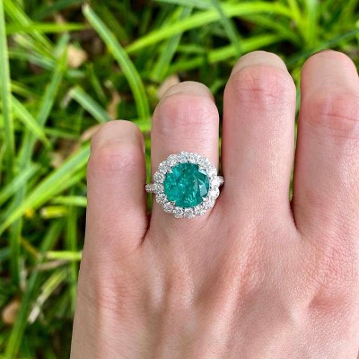 Round Cut Emerald 925 Sterling Silver Halo Engagement Ring