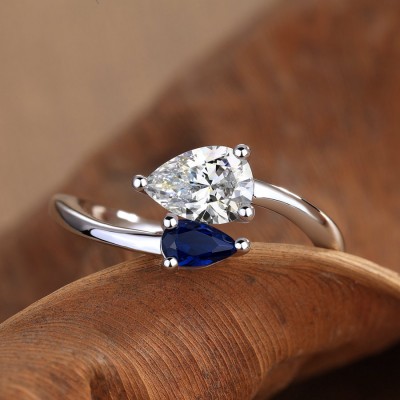 Pear Cut White and Blue Sapphire 925 Sterling Silver Toi et Moi Ring 