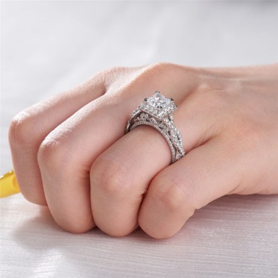 Princess Cut White Sapphire 925 Sterling Silver Twisted Halo Engagement Ring