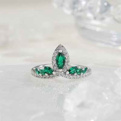 Marquise Cut Emerald 925 Sterling Silver Crown Women's Band