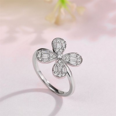 Round Cut White Sapphire 925 Sterling Silver Clover Ring