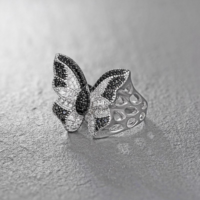 BUTTERFLY - ズアン① Round Cut S925 Silver Black & White Sapphire Butterfly Rings